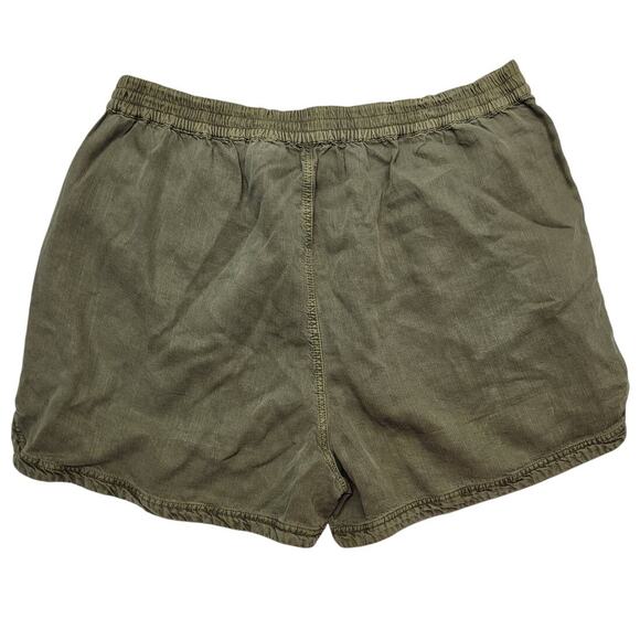 Treasure & Bond Elastic Pigment Washed Olive Lyocell Shorts Size Large - Picture 2 of 6